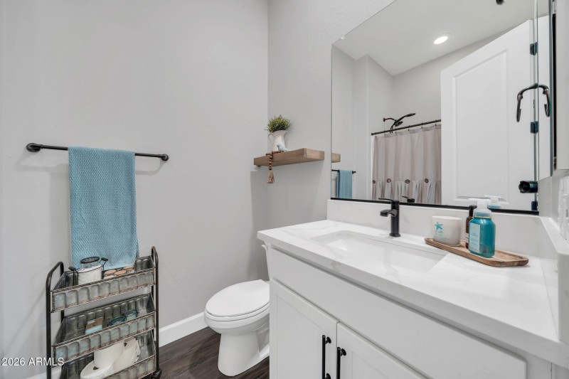 Bedroom 3 Ensuite Bath