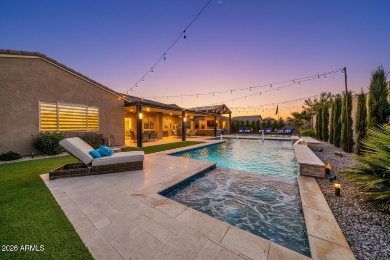 5306 N 182nd Ln VT 3