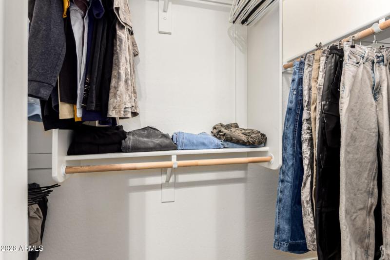 Guest Room 1 Closet.