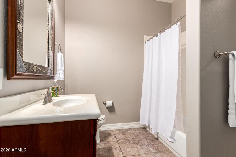 Guest Room Private Bathroom.