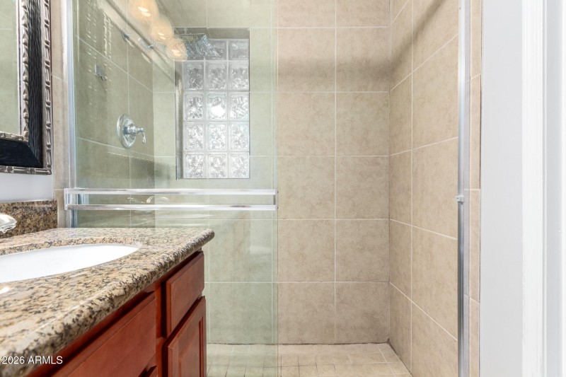 4637 E GRANADA RD, Phoenix, AZ 85008