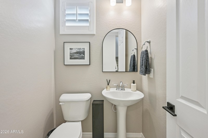 19-print-N 24th Dr-S3001-019