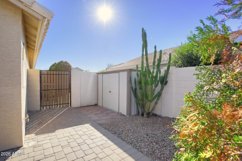 708a5983-707b-437c-8c7c-8d92e9b4b9ea