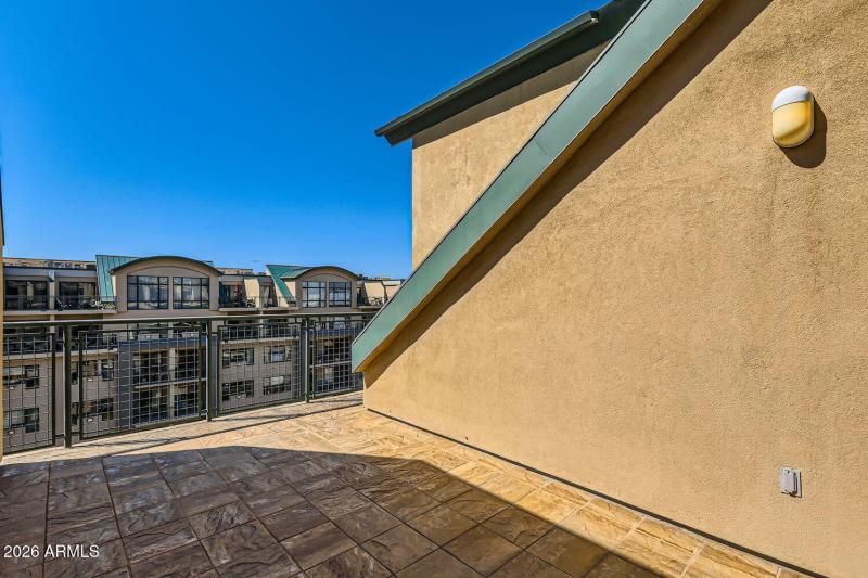 17 W Vernon Ave Unit 615 - Web Quality -