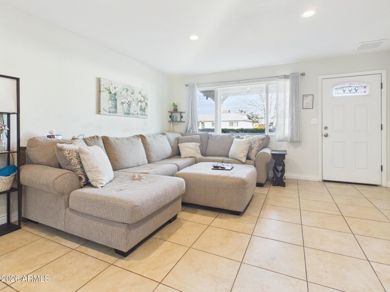 Close to Top Amenities