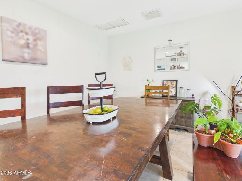 Spacious Dining Area