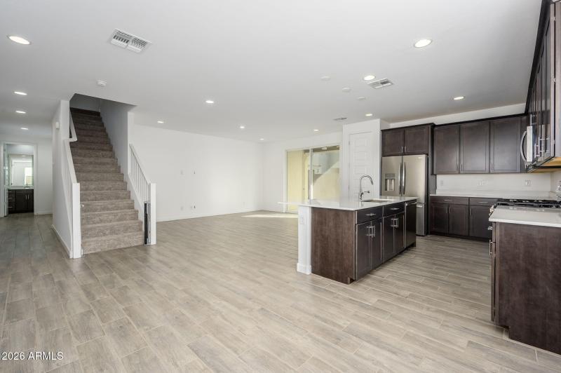 18-web-or-mls-Wesley-18