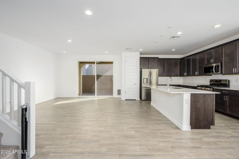 14-web-or-mls-Wesley-14