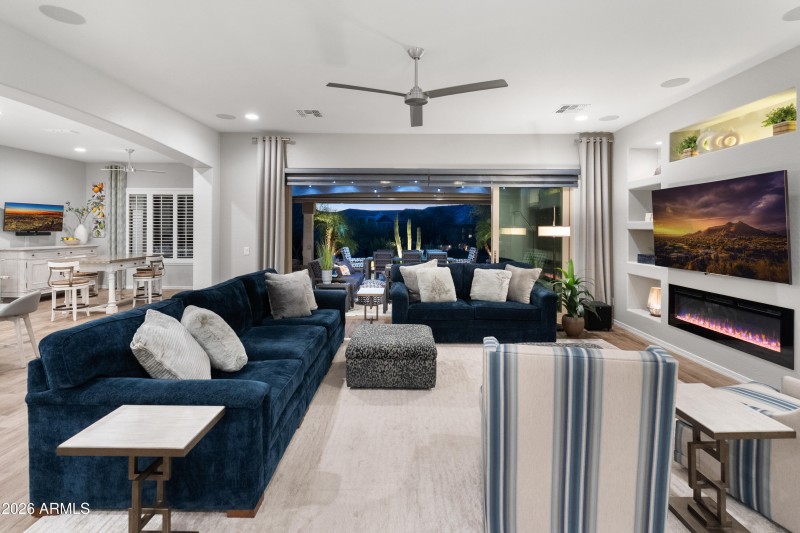 18850 N 261st Ln (v2)-24