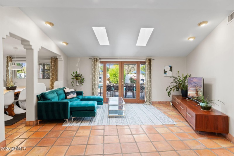 16-web-or-mls-DSC_8016