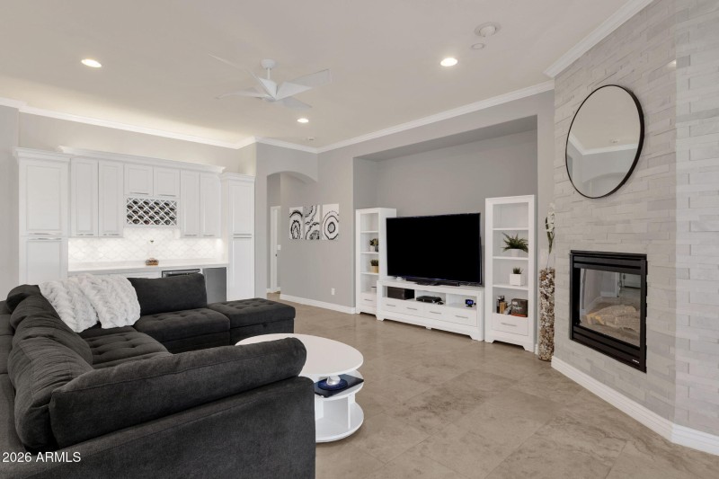 28-web-or-mls-27103-n-gidiyup-trail