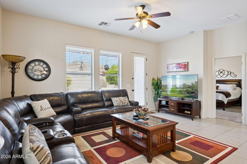 7-web-or-mls-6202-e-mckellips-rd-unit-10