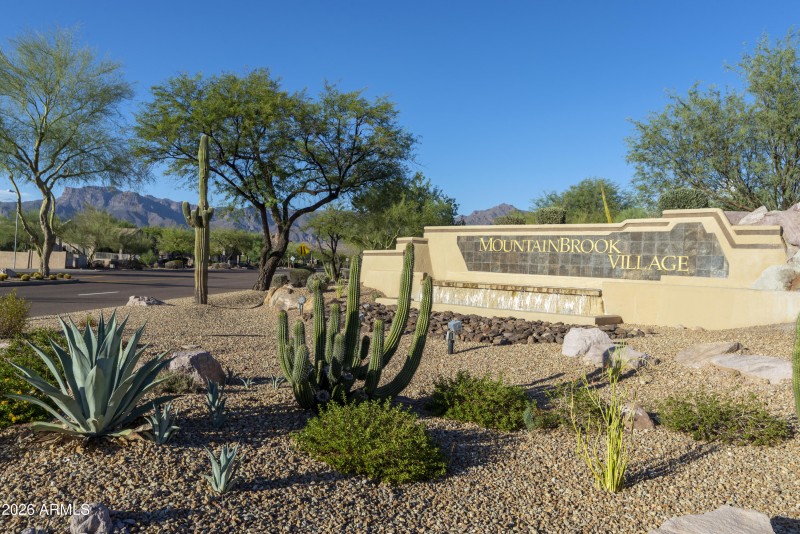 MountainBrook entrance