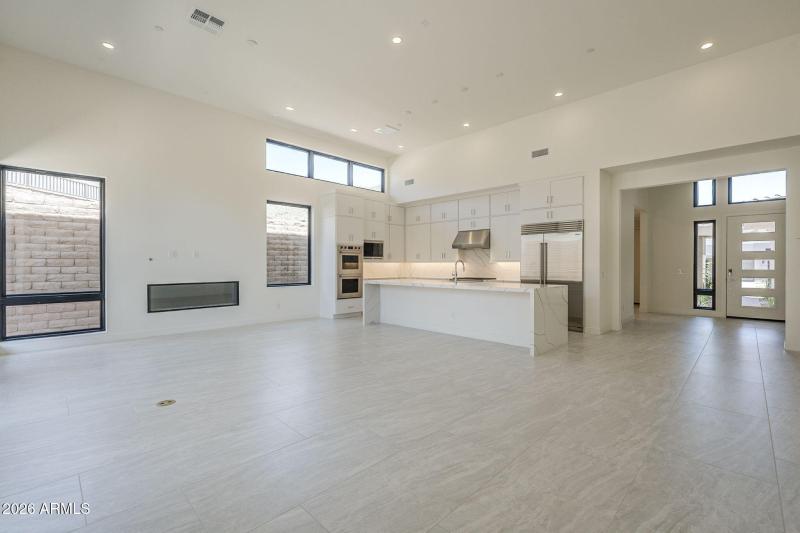 13-web-or-mls-Highland-13