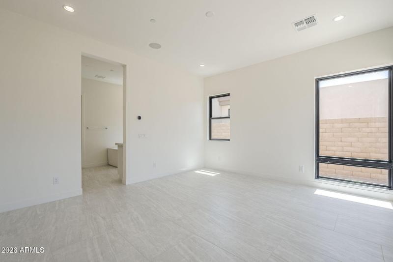 25-web-or-mls-Highland-25