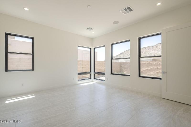 27-web-or-mls-Highland-27