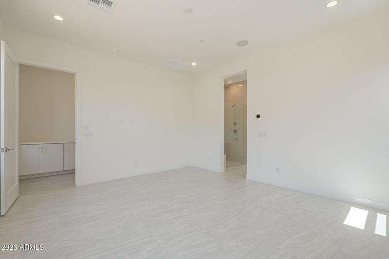 30-web-or-mls-Highland-30