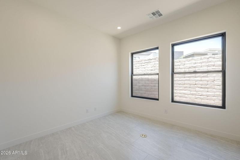 44-web-or-mls-Highland-44