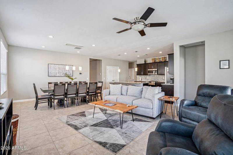 9-web-or-mls-W Nina St-S3001-007