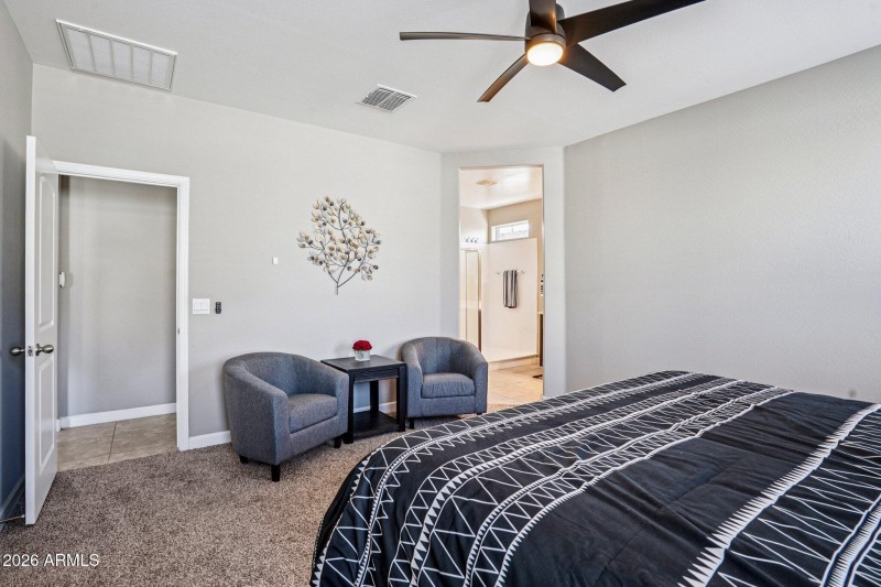 31-web-or-mls-W Nina St-S3001-029