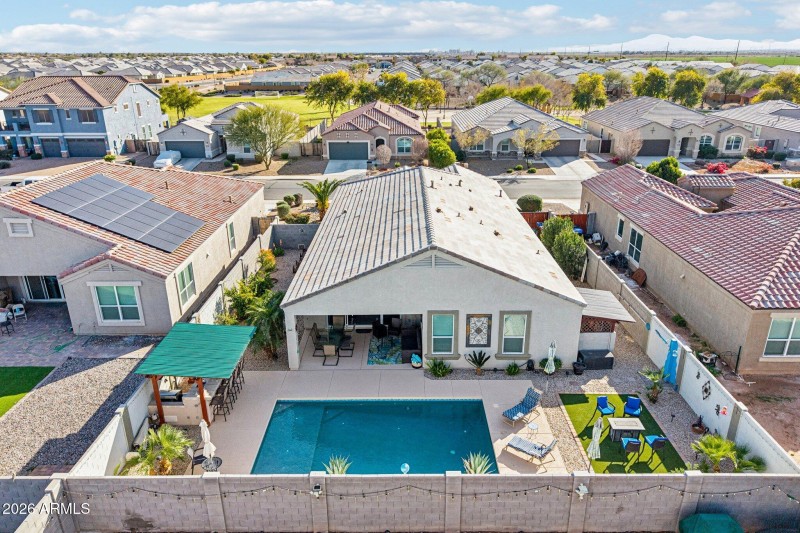 53-web-or-mls-W Nina St-S3001-051