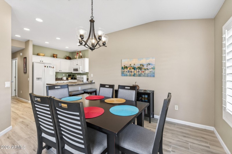 15_14838_W_Horizon_Dr15_mls