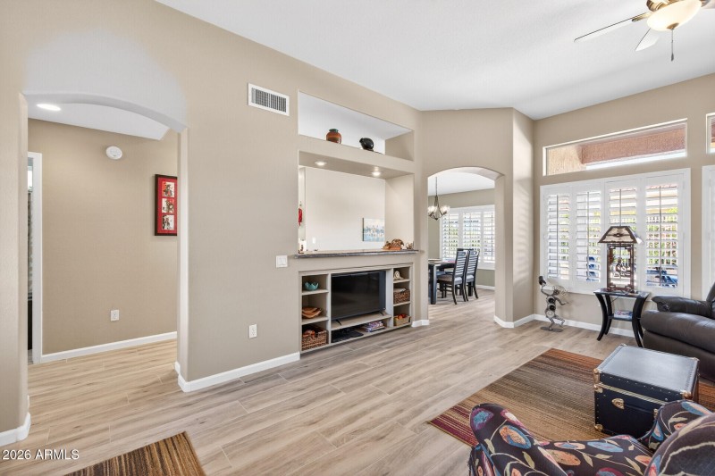 21_14838_W_Horizon_Dr21_mls