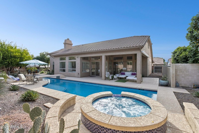 6020 E Hartford Ave.