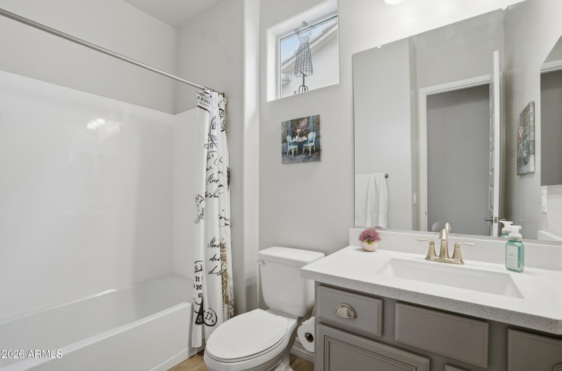 Hallway Full Bathroom