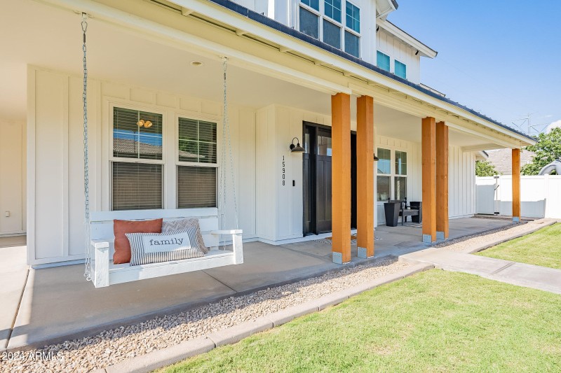 9-web-or-mls-Vaughn-9