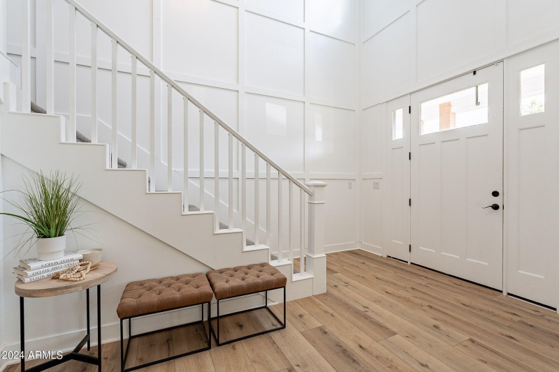 11-web-or-mls-Vaughn-11