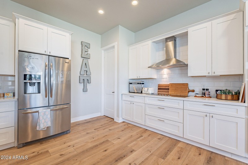 18-web-or-mls-Vaughn-18