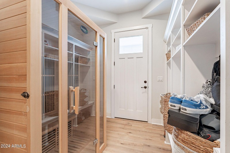 107-web-or-mls-Vaughn-33 (Edited)