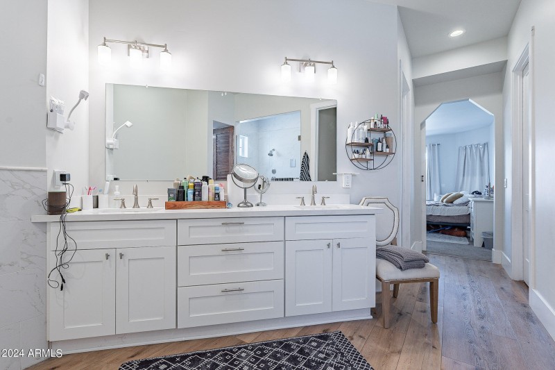 45-web-or-mls-Vaughn-45