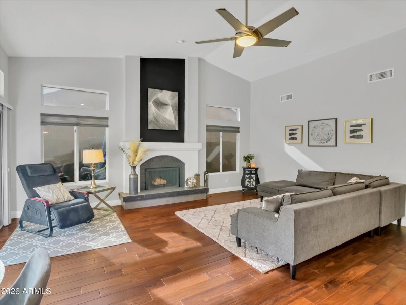 31-14815 S 13th Pl-31