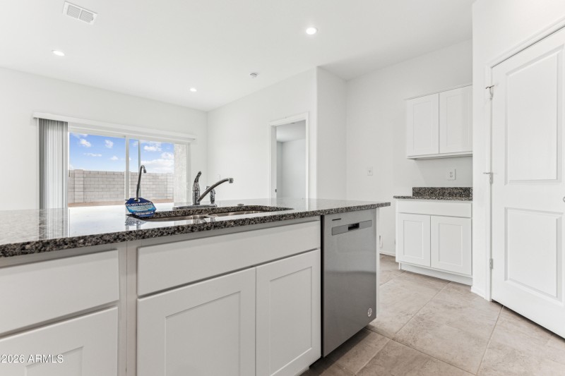 6-print-1519-e-lardner-dr-lot-217-carlto