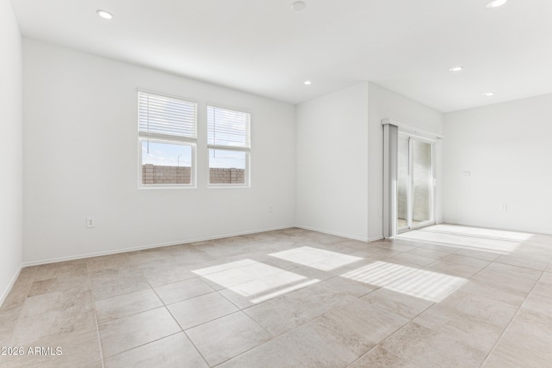 12-print-1519-e-lardner-dr-lot-217-carlt