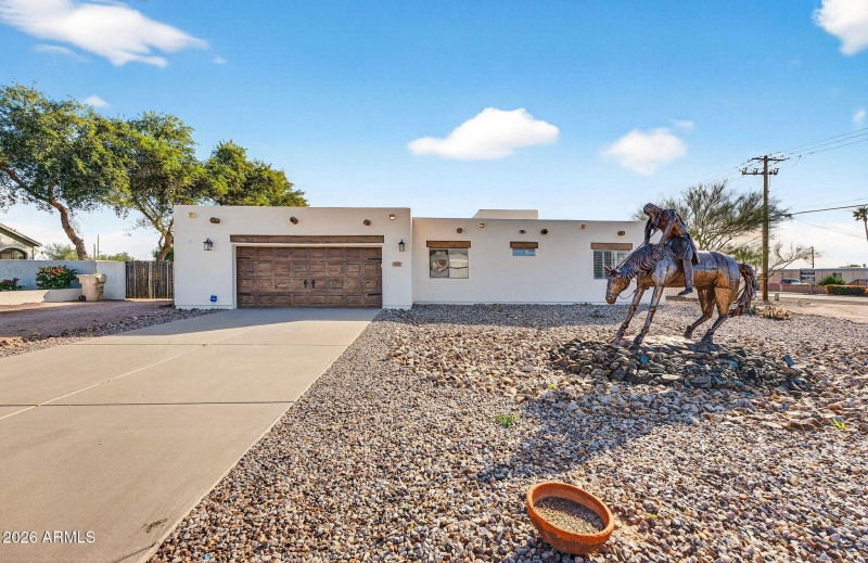 1-web-or-mls-44-W Greasewood St