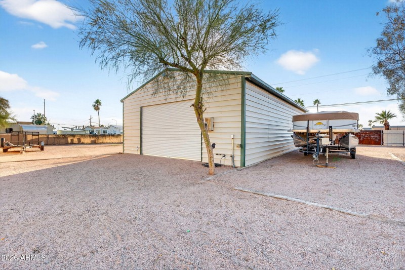 74-web-or-mls-06-W Greasewood St (1)