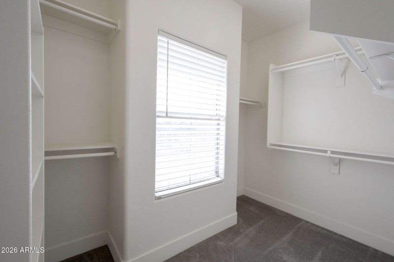 23-web-or-mls-Qp-9519