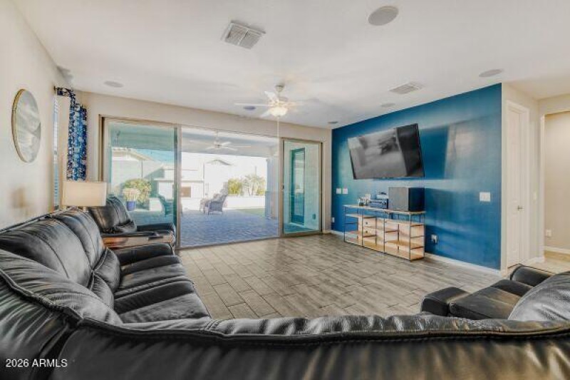 13565588_23-510-17_photo_print__q80_w600