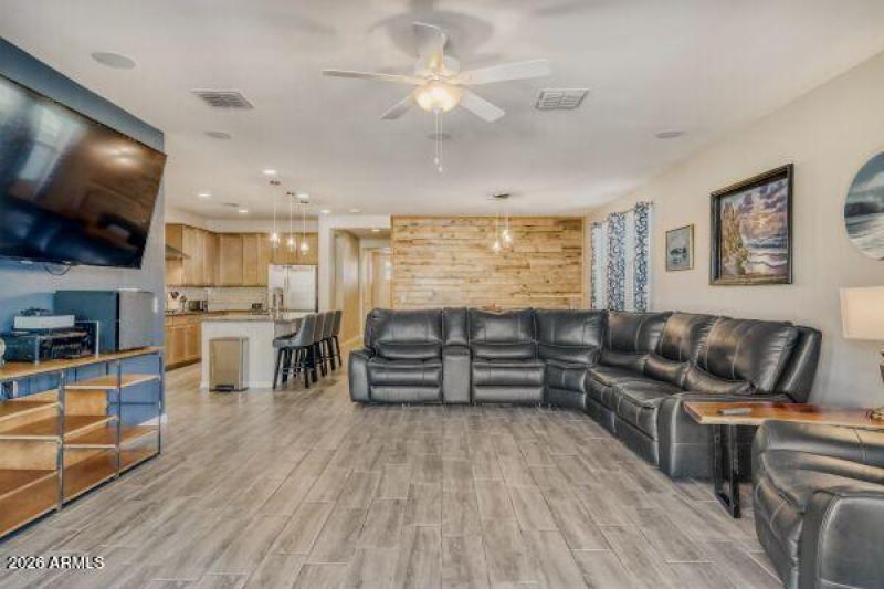 13565588_38-510-17_photo_print__q80_w600