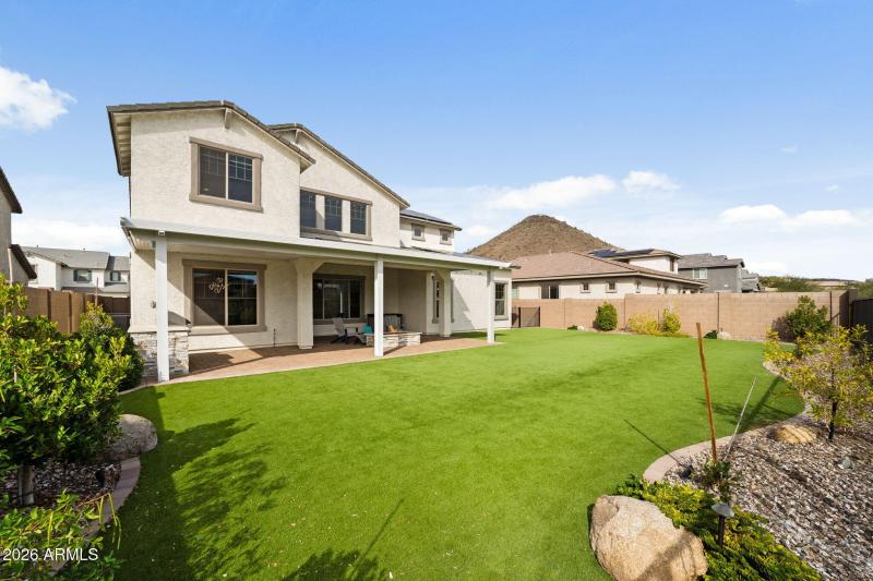 030__32083 N 126th Ave