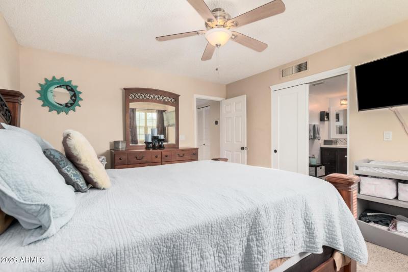 Lovely primary retreat