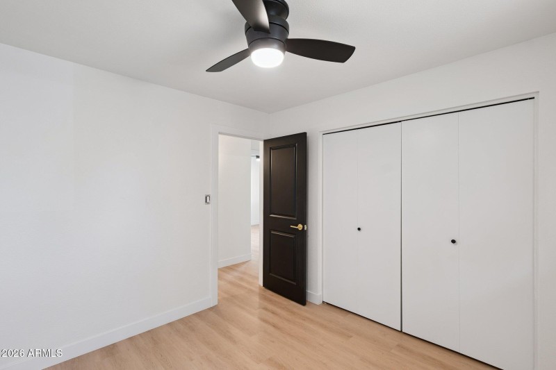 40-web-or-mls-735-e-manhatton-dr