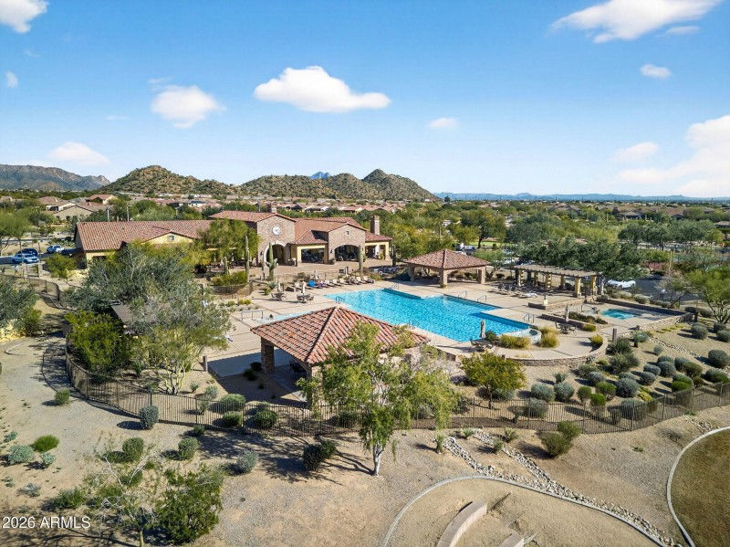 81-web-or-mls-25-N Channing