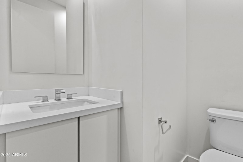 325 E Coronado - 18_dsc00594