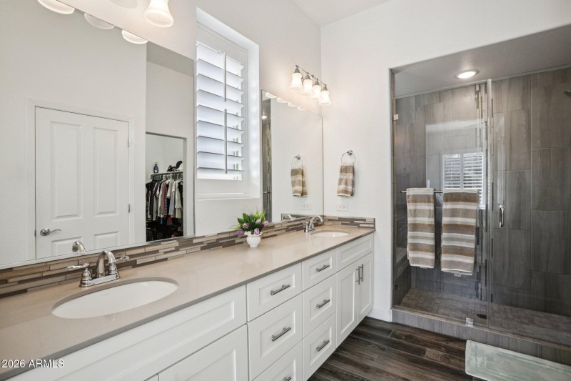 25-web-or-mls-W Cambridge Ave-S3001-025