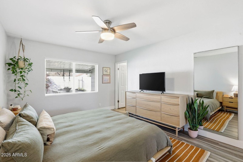 12-web-or-mls-3202 N Emerson St Chandler