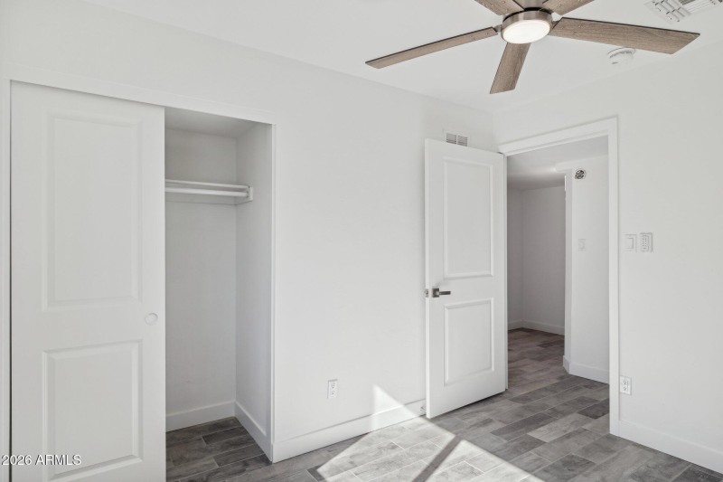 24-web-or-mls-4144-n-36th-st